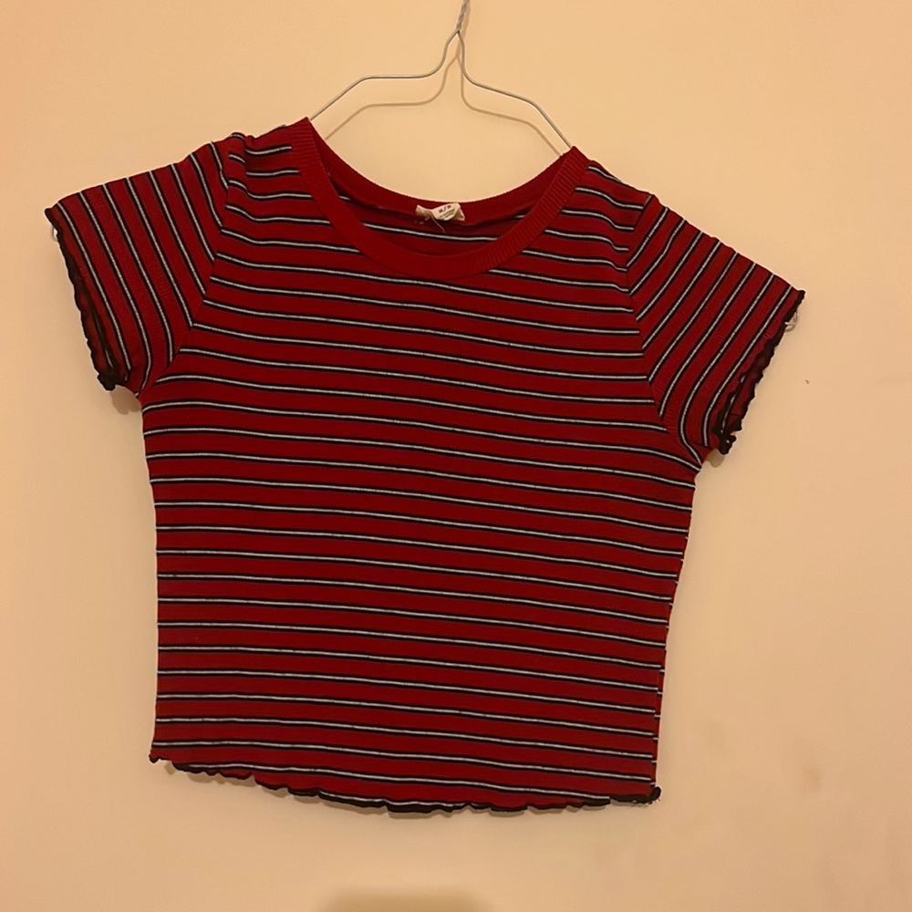 Garage crop top
